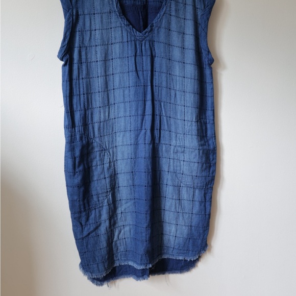 Cloth & Stone Indigo Checkered Blouse Soft fabric - Picture 2 of 5